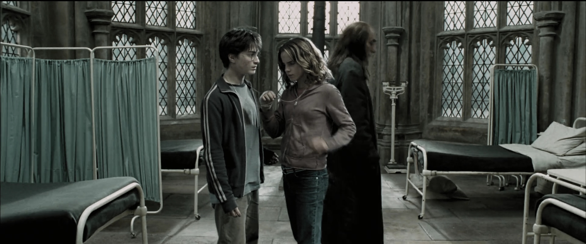 EmmaWatsonFan_dot_nl-HarryPotterAndThePrisonerOfAzkaban5387.jpg