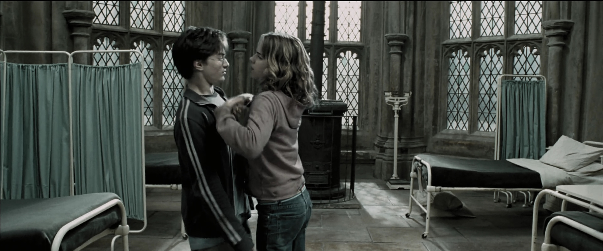EmmaWatsonFan_dot_nl-HarryPotterAndThePrisonerOfAzkaban5388.jpg