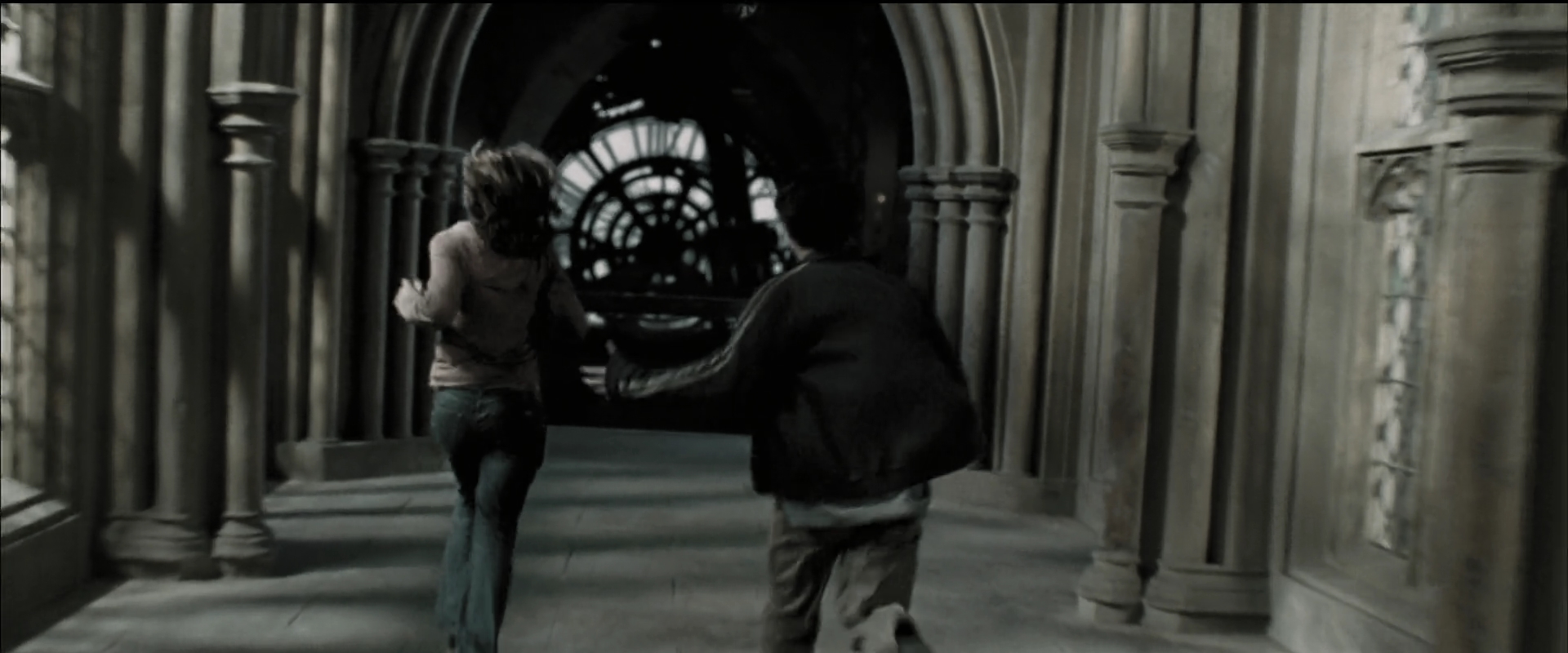 EmmaWatsonFan_dot_nl-HarryPotterAndThePrisonerOfAzkaban5404.jpg
