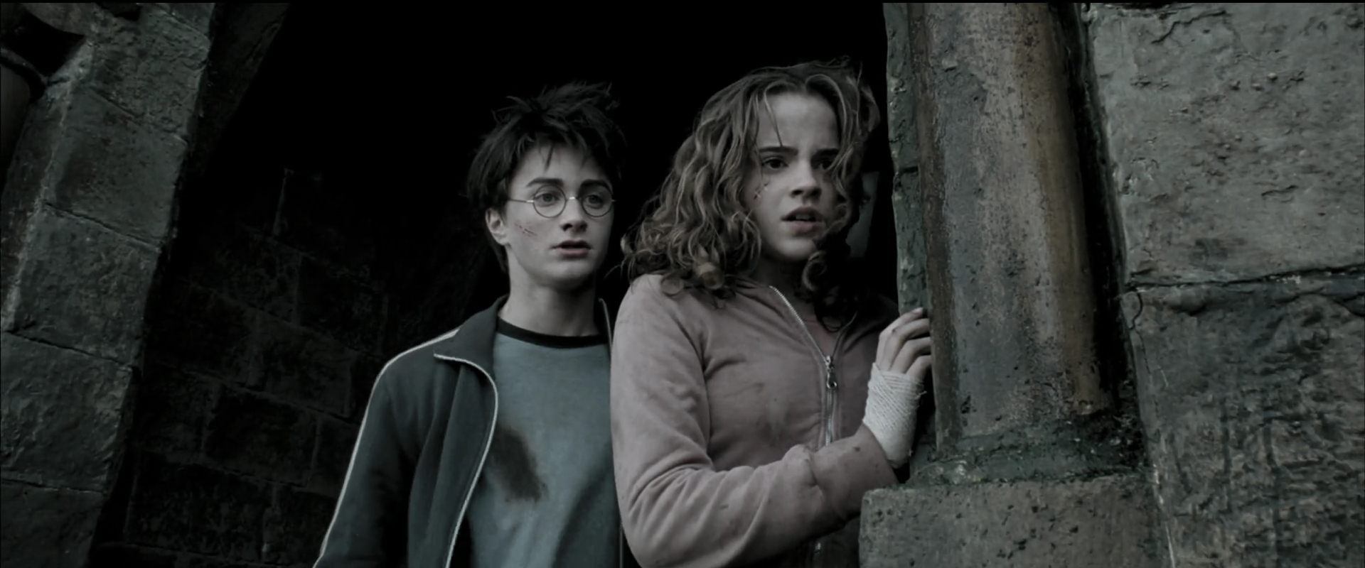 EmmaWatsonFan_dot_nl-HarryPotterAndThePrisonerOfAzkaban5430.jpg EmmaWatsonFan_dot_nl-HarryPotterAndThePrisonerOfAzkaban5430.jpg