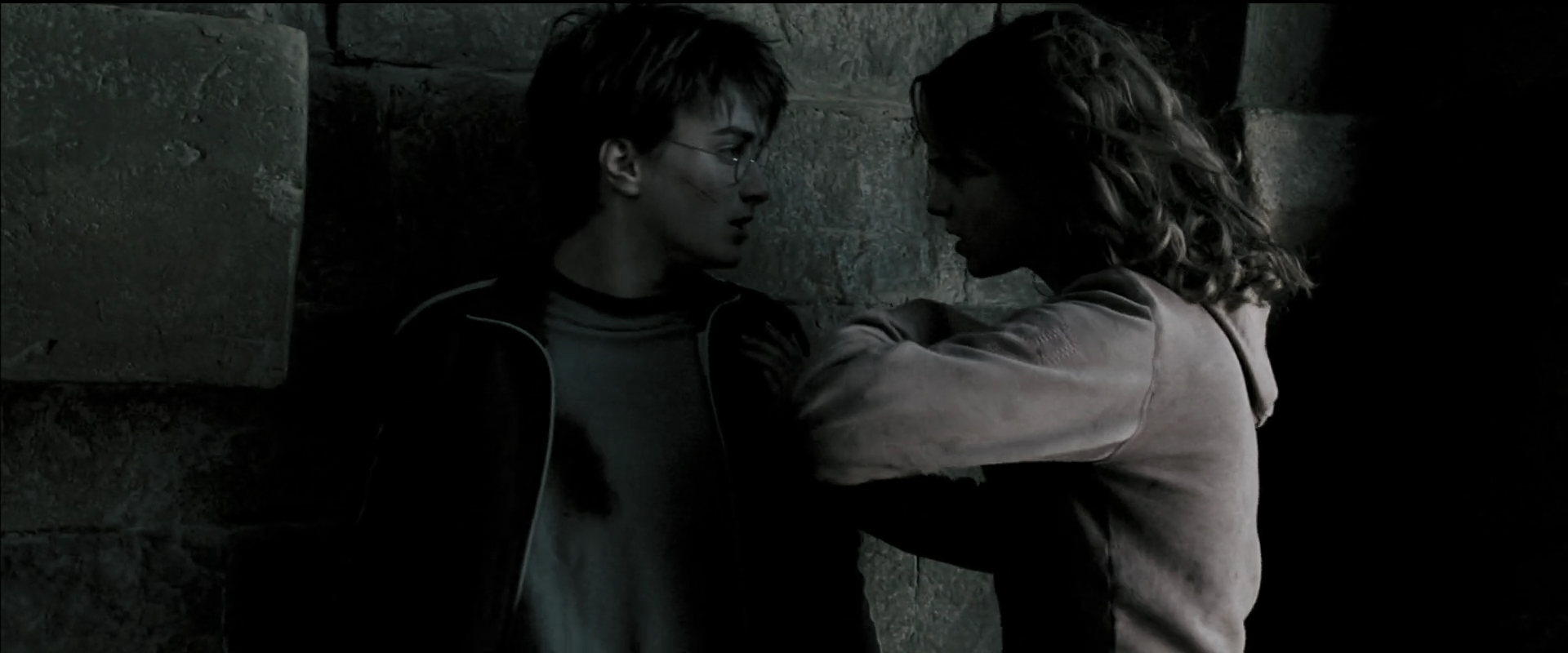 EmmaWatsonFan_dot_nl-HarryPotterAndThePrisonerOfAzkaban5439.jpg EmmaWatsonFan_dot_nl-HarryPotterAndThePrisonerOfAzkaban5439.jpg