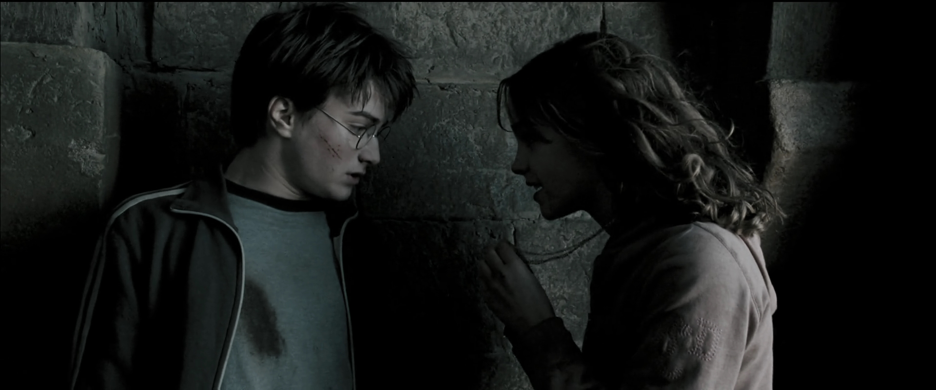 EmmaWatsonFan_dot_nl-HarryPotterAndThePrisonerOfAzkaban5447.jpg
