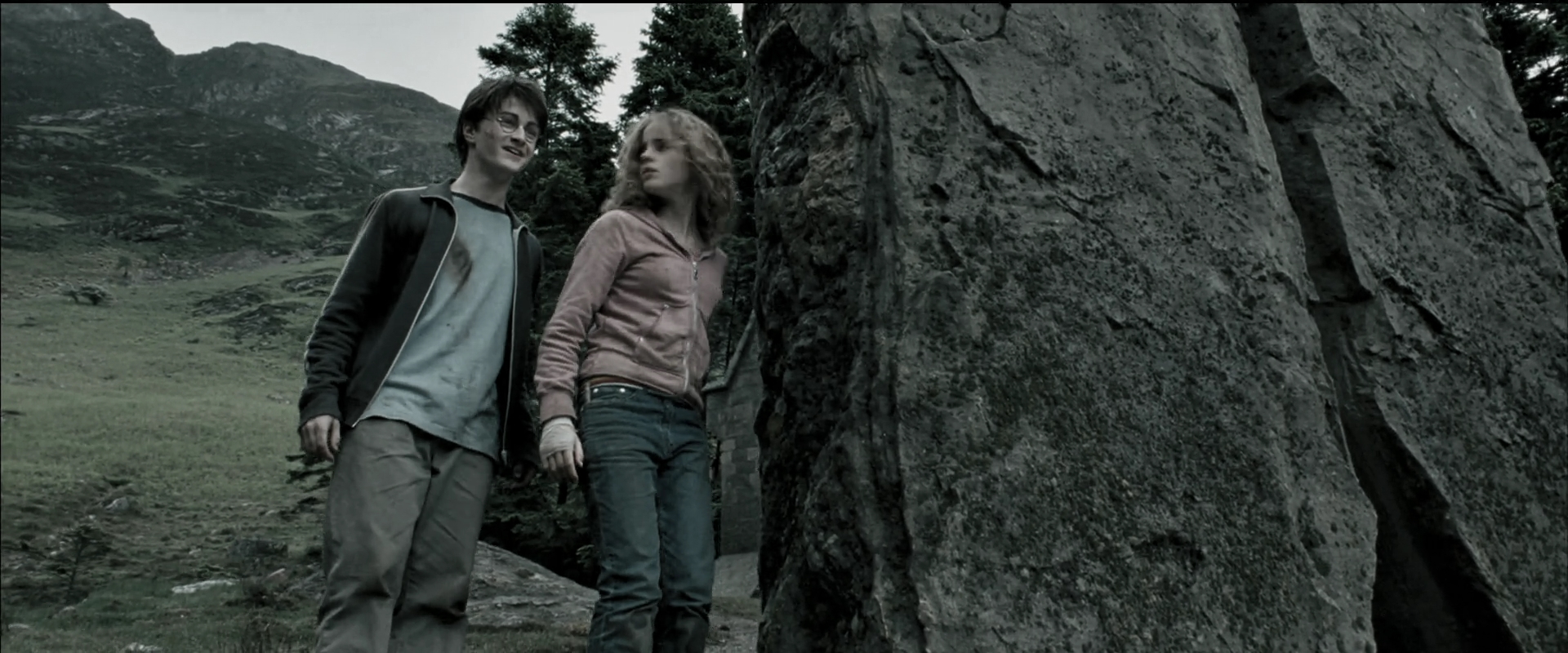 EmmaWatsonFan_dot_nl-HarryPotterAndThePrisonerOfAzkaban5504.jpg EmmaWatsonFan_dot_nl-HarryPotterAndThePrisonerOfAzkaban5504.jpg
