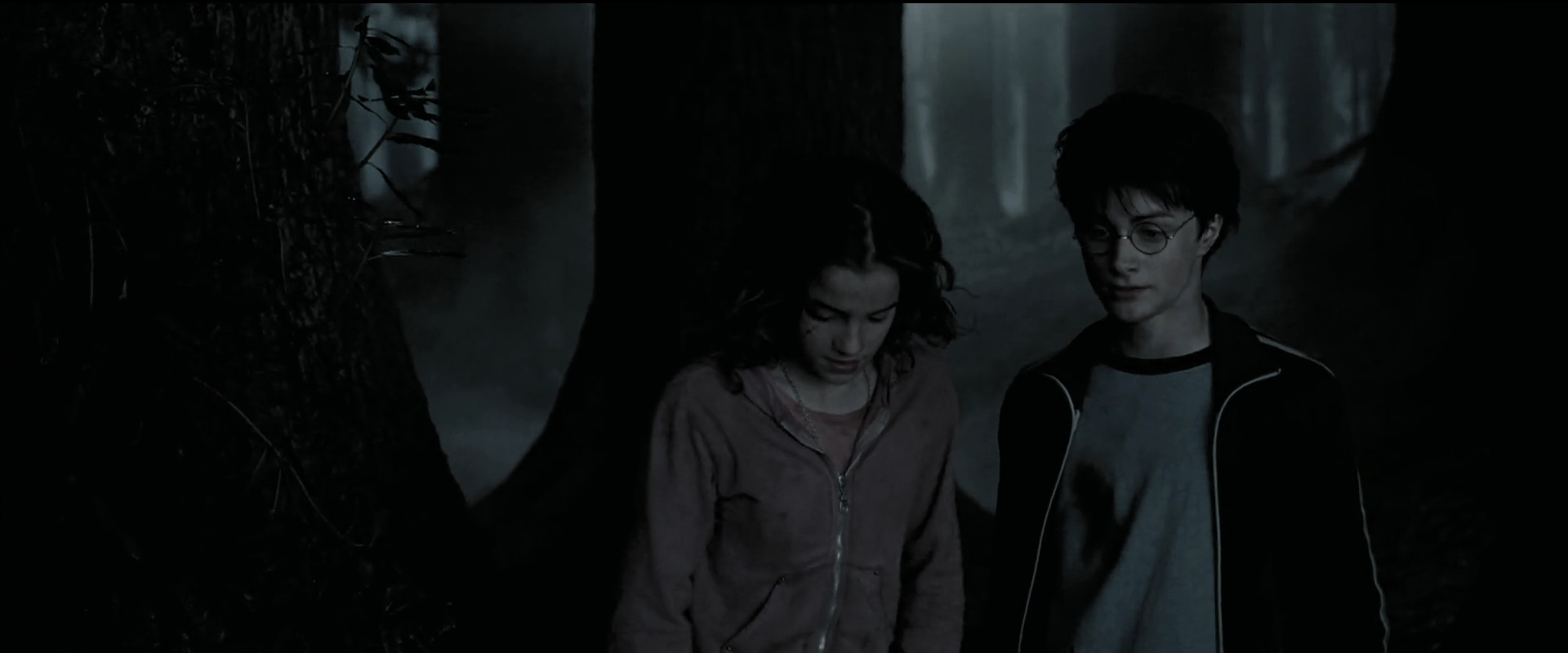 EmmaWatsonFan_dot_nl-HarryPotterAndThePrisonerOfAzkaban5865.jpg EmmaWatsonFan_dot_nl-HarryPotterAndThePrisonerOfAzkaban5865.jpg