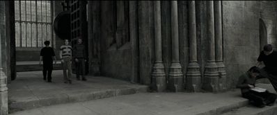 EmmaWatsonFan_dot_nl-HarryPotterAndThePrisonerOfAzkaban3287.jpg