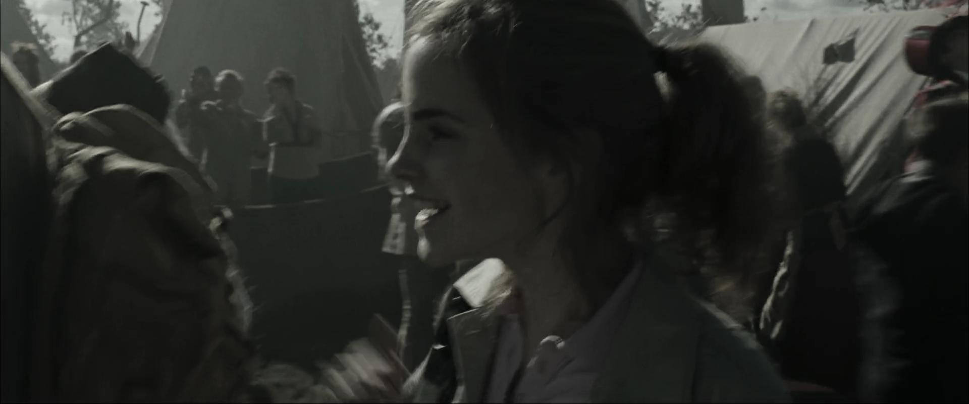 EmmaWatsonFan_dot_nl-HarryPotterAndTheGobletOfFire0356.jpg EmmaWatsonFan_dot_nl-HarryPotterAndTheGobletOfFire0356.jpg