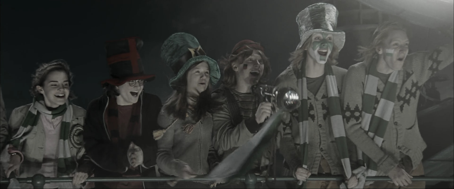 EmmaWatsonFan_dot_nl-HarryPotterAndTheGobletOfFire0518.jpg EmmaWatsonFan_dot_nl-HarryPotterAndTheGobletOfFire0518.jpg