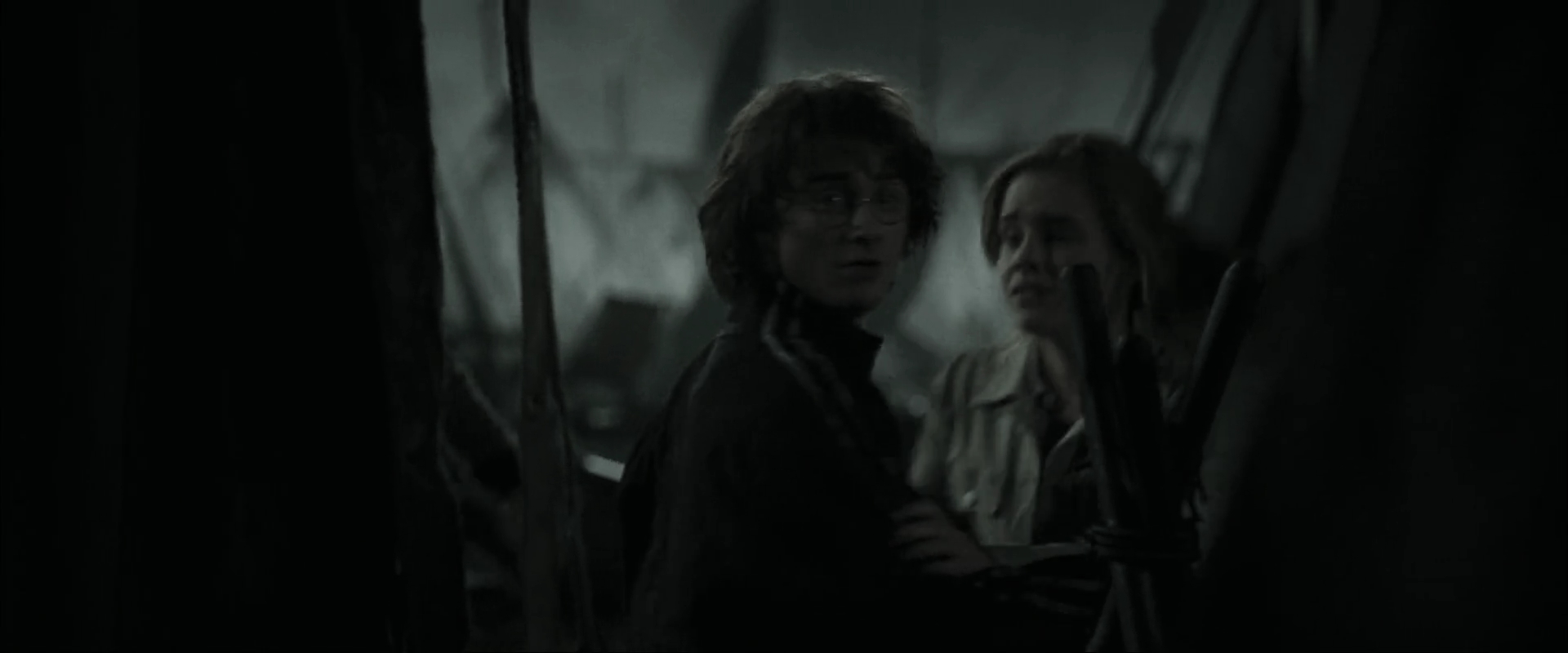 EmmaWatsonFan_dot_nl-HarryPotterAndTheGobletOfFire0711.jpg EmmaWatsonFan_dot_nl-HarryPotterAndTheGobletOfFire0711.jpg