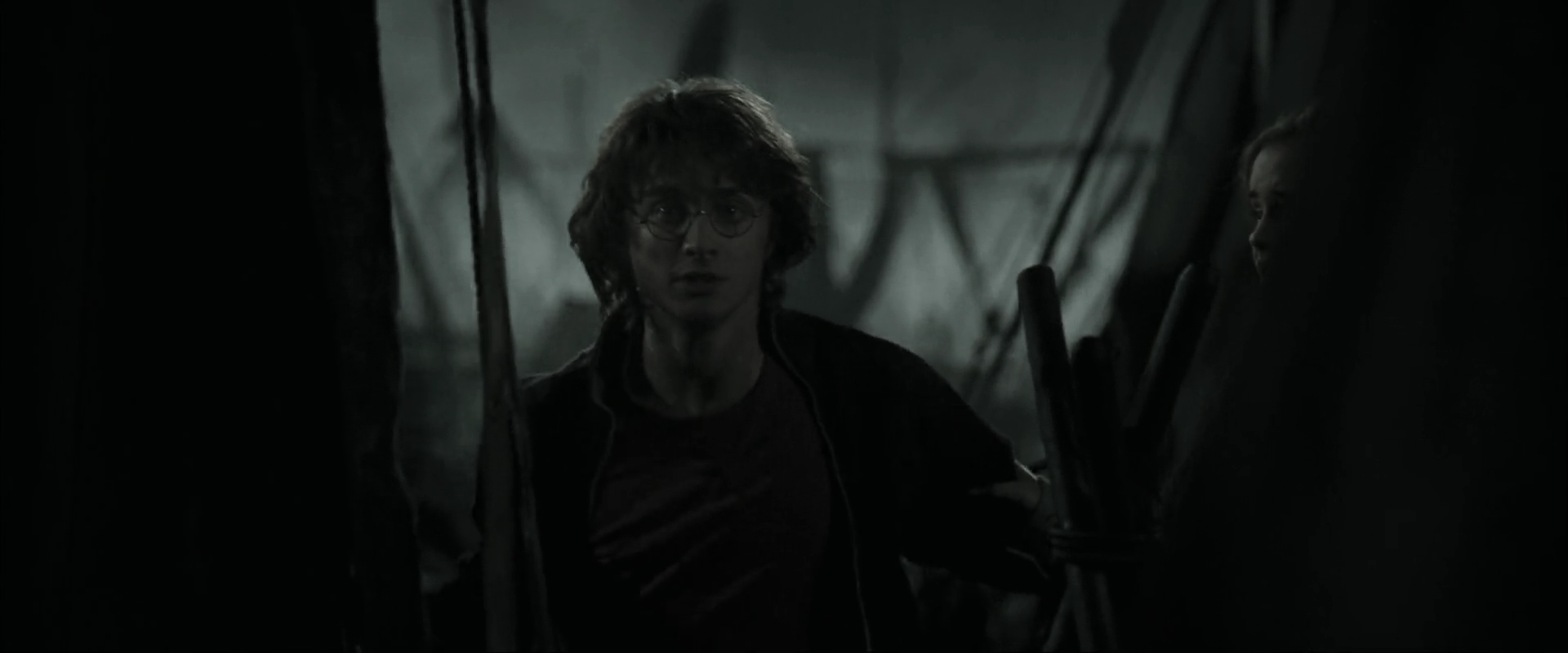 EmmaWatsonFan_dot_nl-HarryPotterAndTheGobletOfFire0712.jpg EmmaWatsonFan_dot_nl-HarryPotterAndTheGobletOfFire0712.jpg