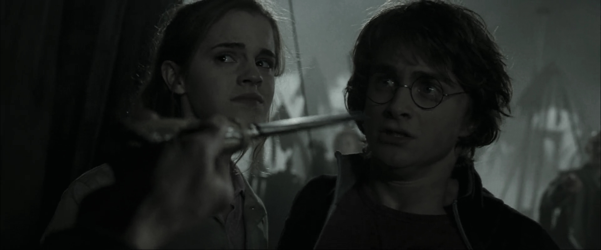 EmmaWatsonFan_dot_nl-HarryPotterAndTheGobletOfFire0735.jpg EmmaWatsonFan_dot_nl-HarryPotterAndTheGobletOfFire0735.jpg