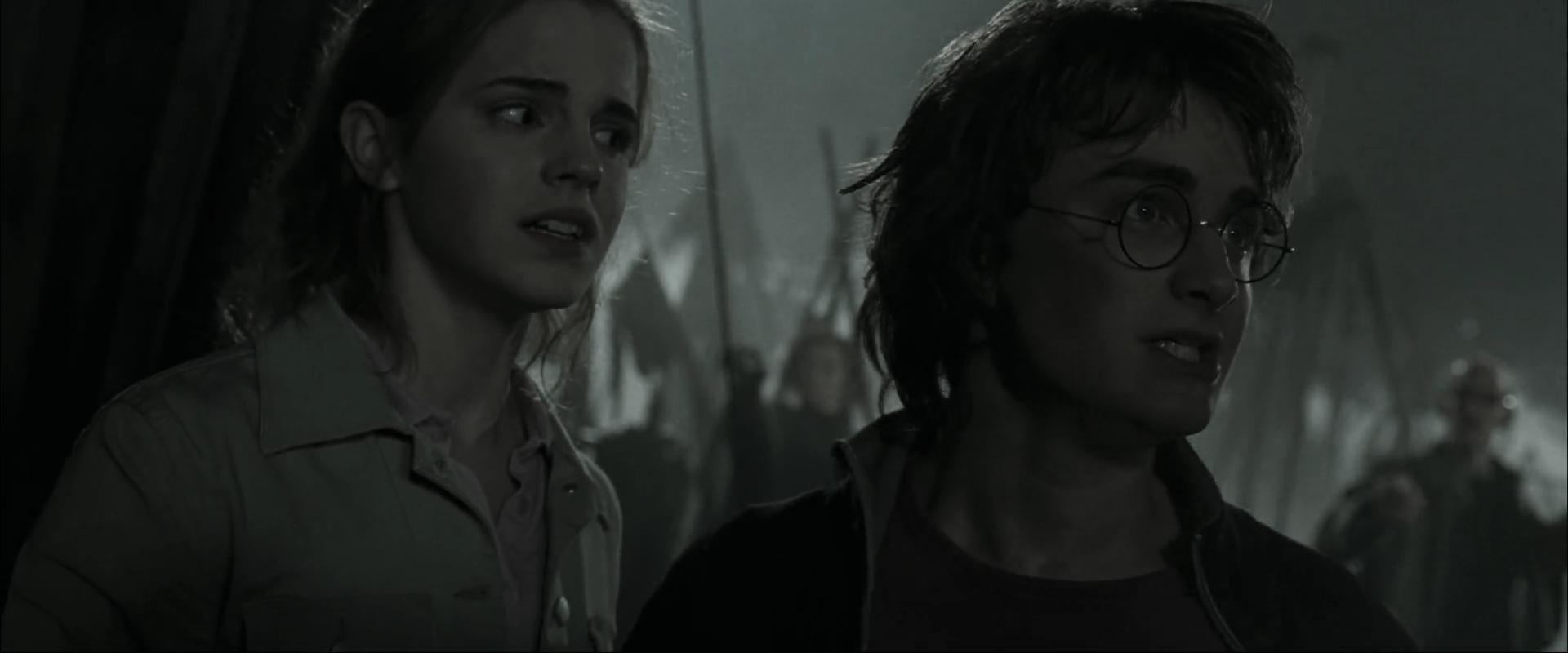 EmmaWatsonFan_dot_nl-HarryPotterAndTheGobletOfFire0747.jpg EmmaWatsonFan_dot_nl-HarryPotterAndTheGobletOfFire0747.jpg