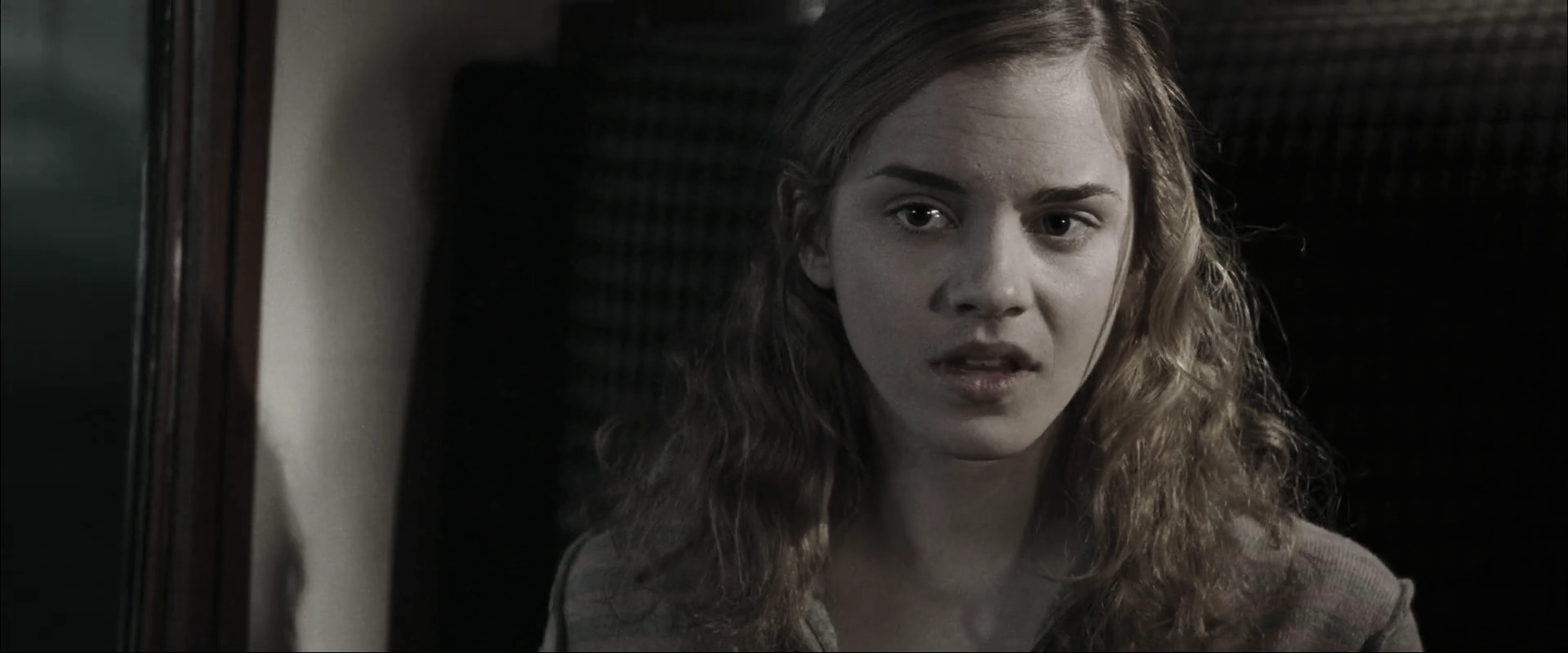 EmmaWatsonFan_dot_nl-HarryPotterAndTheGobletOfFire0852.jpg EmmaWatsonFan_dot_nl-HarryPotterAndTheGobletOfFire0852.jpg