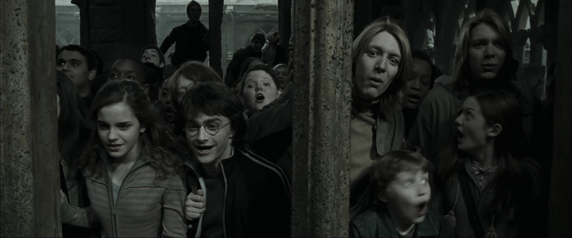 EmmaWatsonFan_dot_nl-HarryPotterAndTheGobletOfFire0916.jpg EmmaWatsonFan_dot_nl-HarryPotterAndTheGobletOfFire0916.jpg