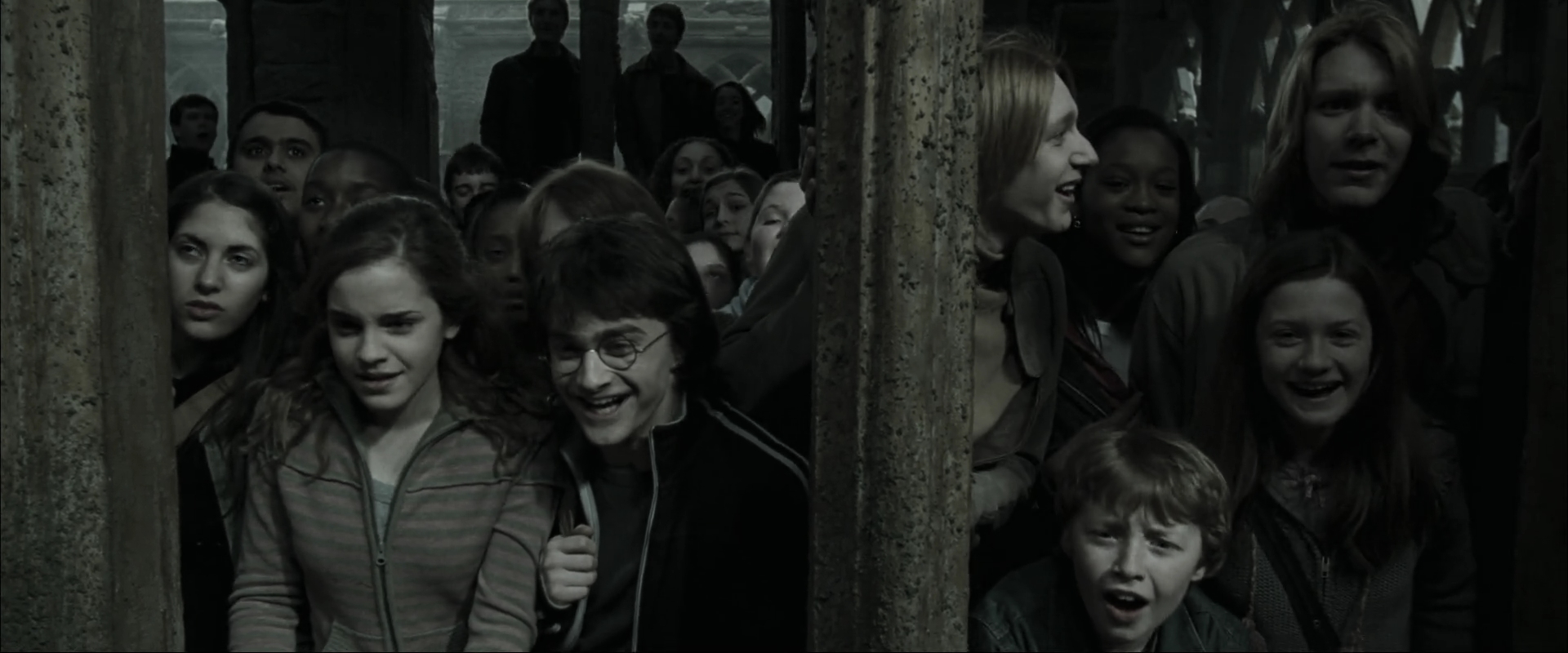 EmmaWatsonFan_dot_nl-HarryPotterAndTheGobletOfFire0919.jpg EmmaWatsonFan_dot_nl-HarryPotterAndTheGobletOfFire0919.jpg