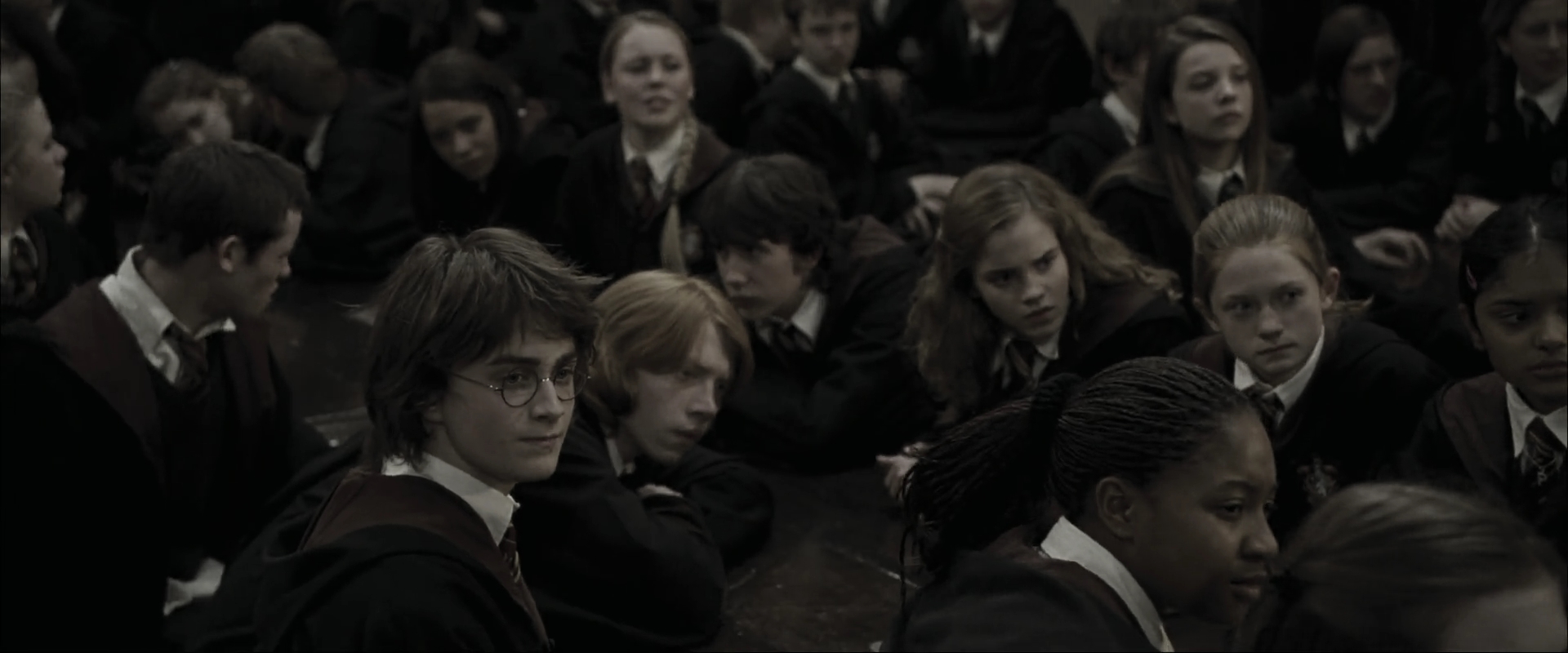 EmmaWatsonFan_dot_nl-HarryPotterAndTheGobletOfFire0958.jpg EmmaWatsonFan_dot_nl-HarryPotterAndTheGobletOfFire0958.jpg