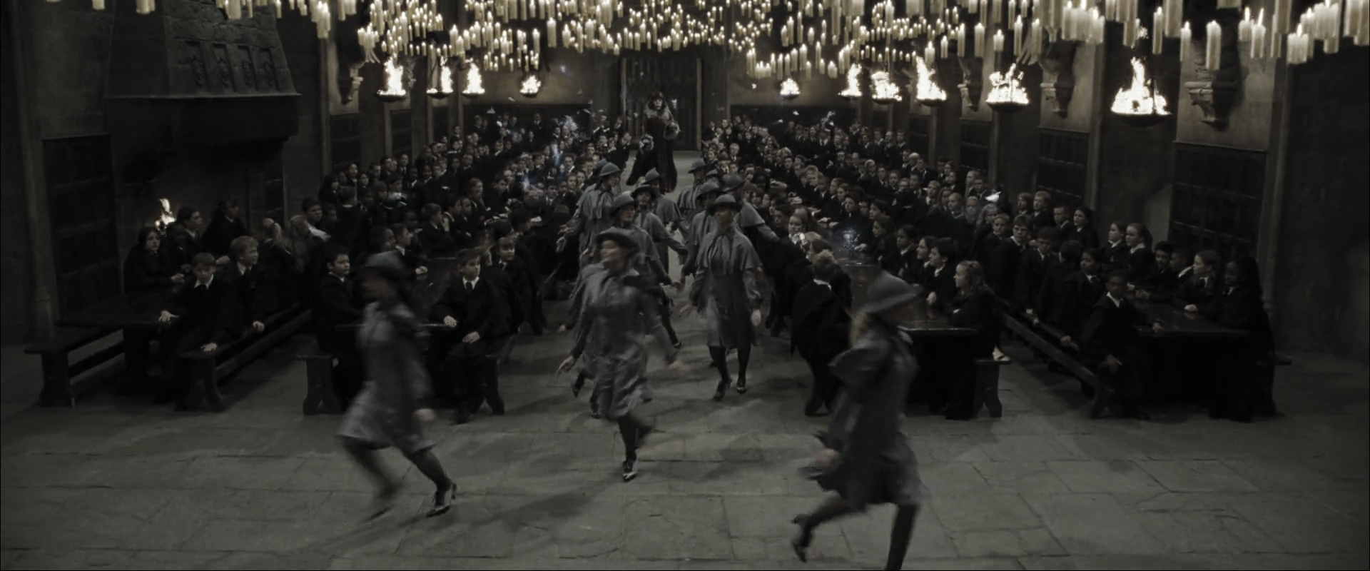 EmmaWatsonFan_dot_nl-HarryPotterAndTheGobletOfFire1027.jpg EmmaWatsonFan_dot_nl-HarryPotterAndTheGobletOfFire1027.jpg