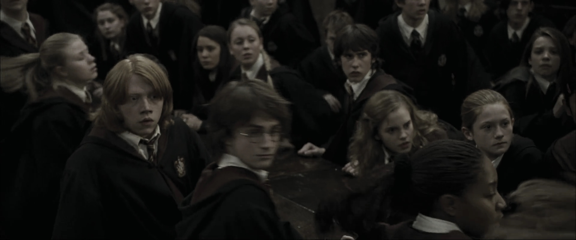 EmmaWatsonFan_dot_nl-HarryPotterAndTheGobletOfFire1079.jpg EmmaWatsonFan_dot_nl-HarryPotterAndTheGobletOfFire1079.jpg