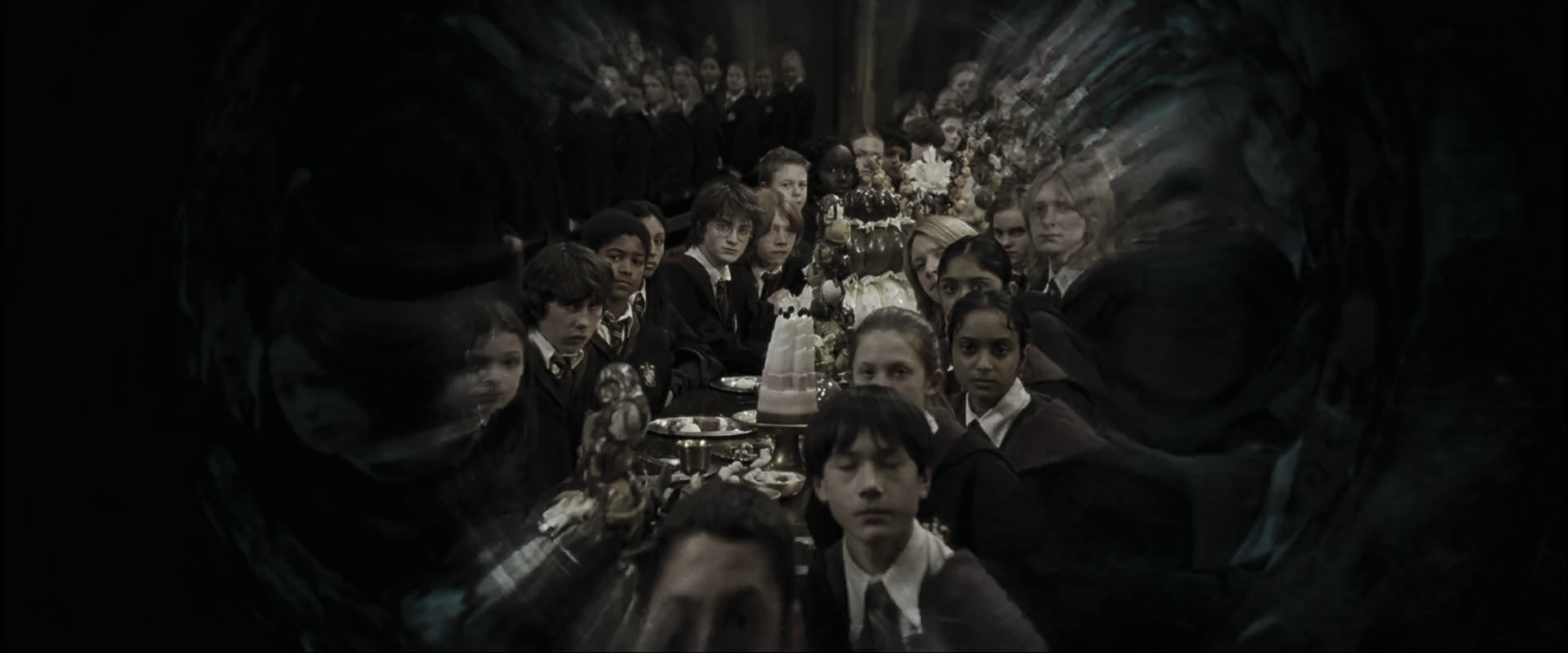 EmmaWatsonFan_dot_nl-HarryPotterAndTheGobletOfFire1211.jpg EmmaWatsonFan_dot_nl-HarryPotterAndTheGobletOfFire1211.jpg