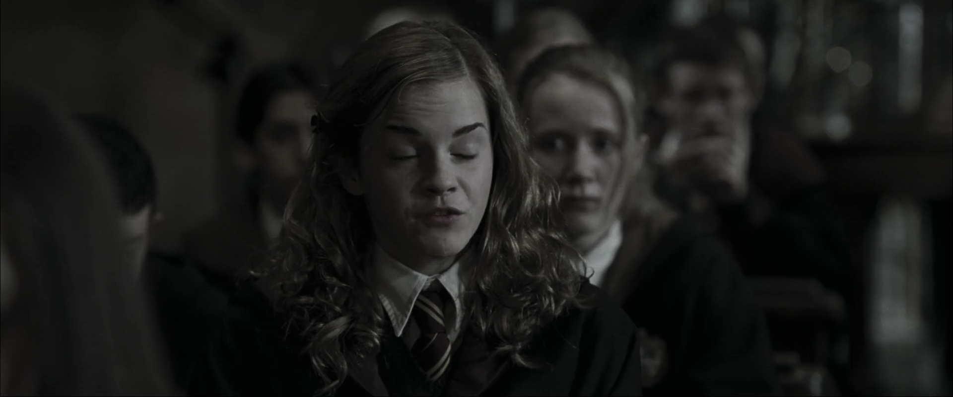 EmmaWatsonFan_dot_nl-HarryPotterAndTheGobletOfFire1365.jpg EmmaWatsonFan_dot_nl-HarryPotterAndTheGobletOfFire1365.jpg