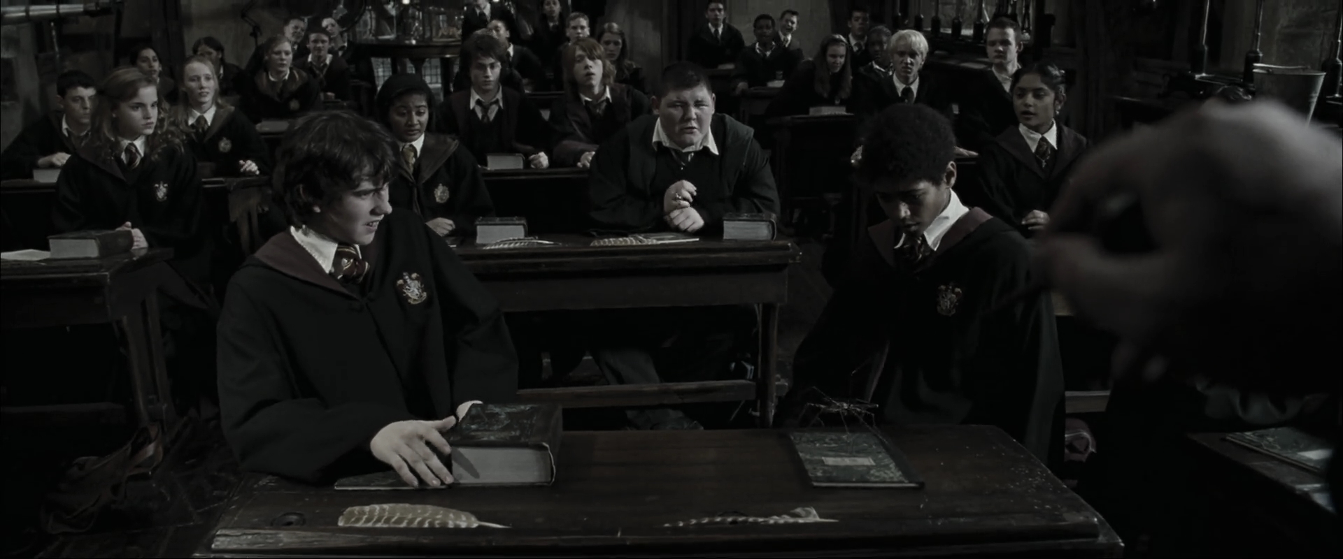 EmmaWatsonFan_dot_nl-HarryPotterAndTheGobletOfFire1441.jpg EmmaWatsonFan_dot_nl-HarryPotterAndTheGobletOfFire1441.jpg