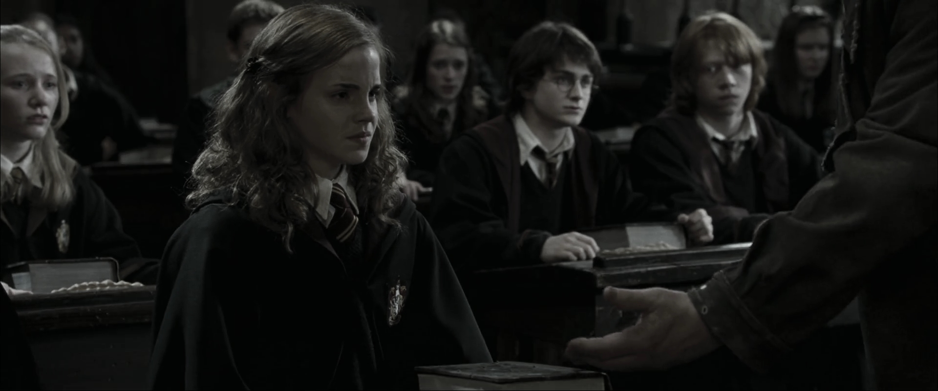 EmmaWatsonFan_dot_nl-HarryPotterAndTheGobletOfFire1562.jpg