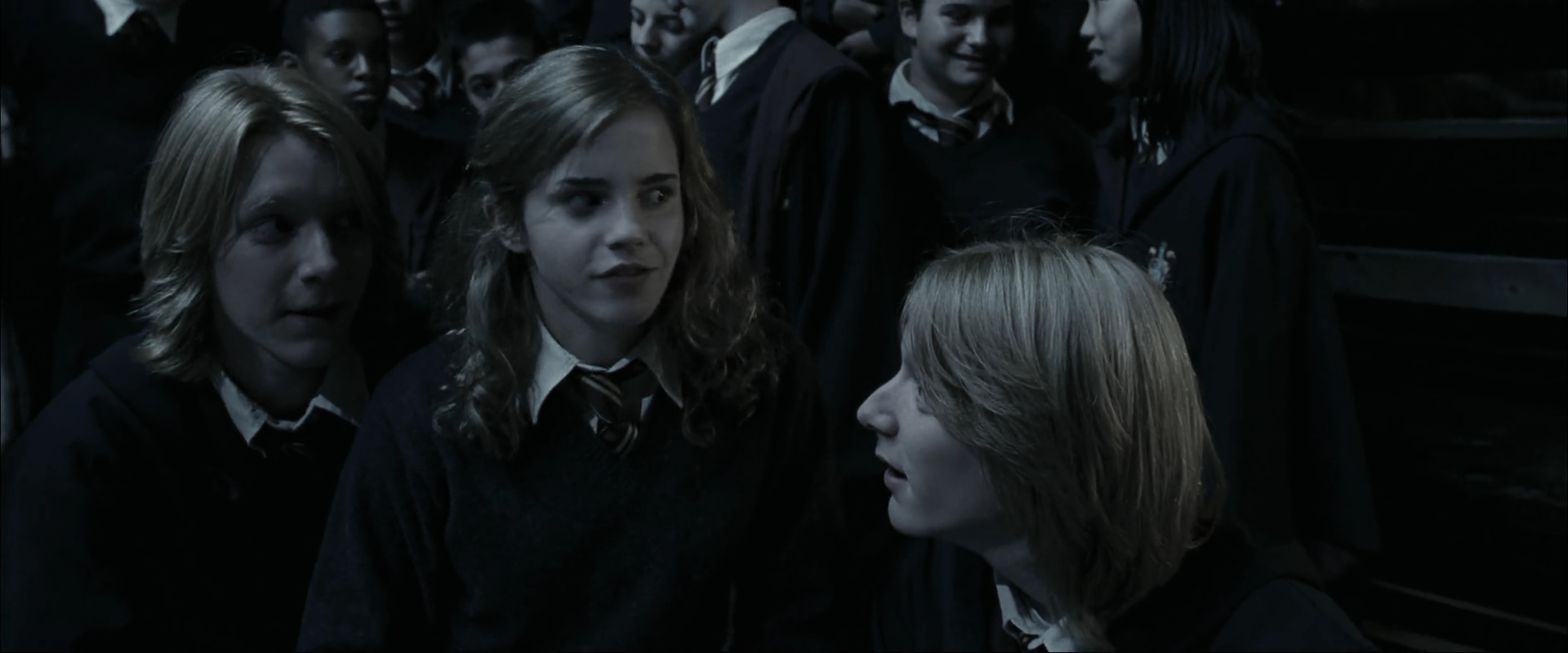 EmmaWatsonFan_dot_nl-HarryPotterAndTheGobletOfFire1719.jpg