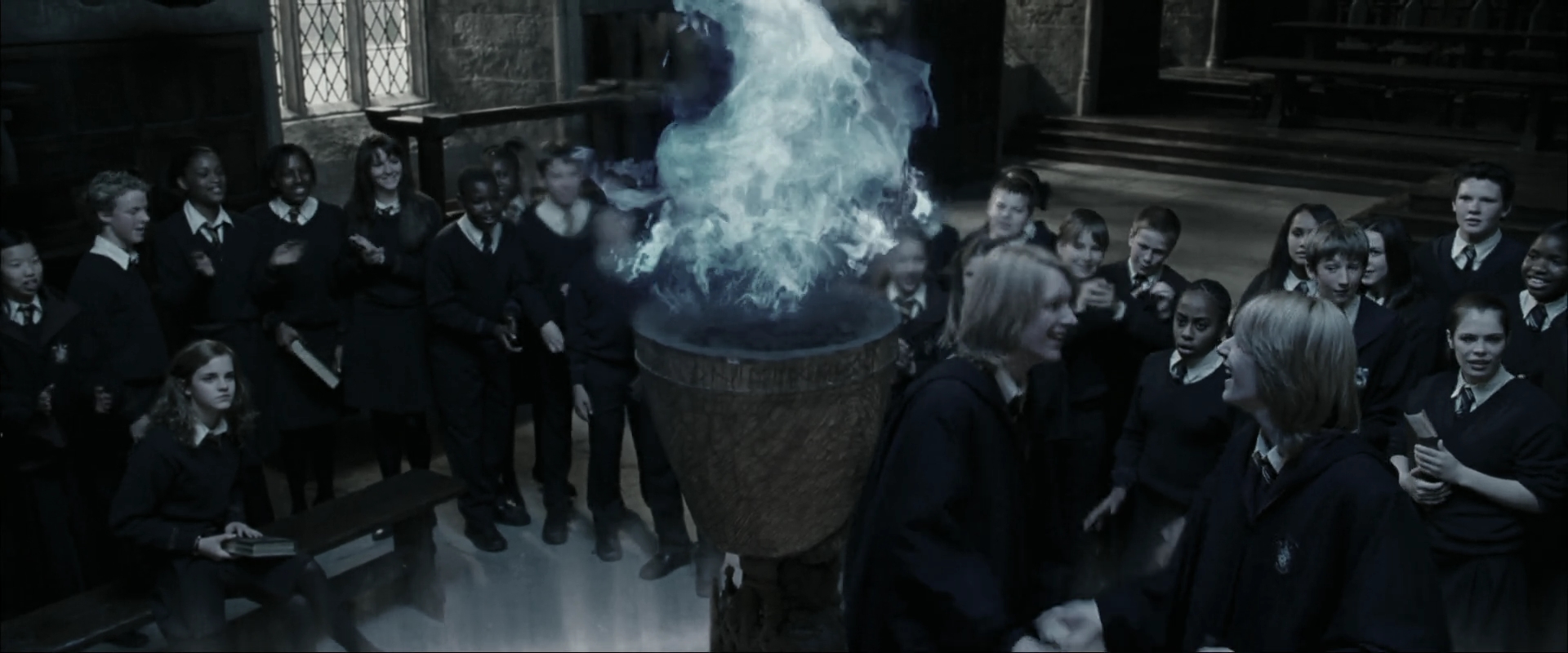 EmmaWatsonFan_dot_nl-HarryPotterAndTheGobletOfFire1756.jpg EmmaWatsonFan_dot_nl-HarryPotterAndTheGobletOfFire1756.jpg