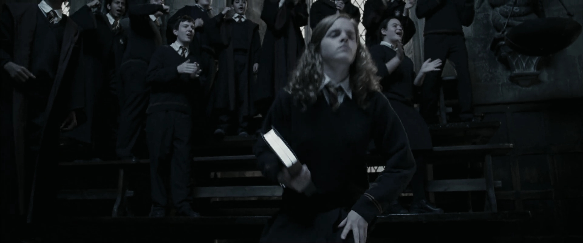 EmmaWatsonFan_dot_nl-HarryPotterAndTheGobletOfFire1776.jpg