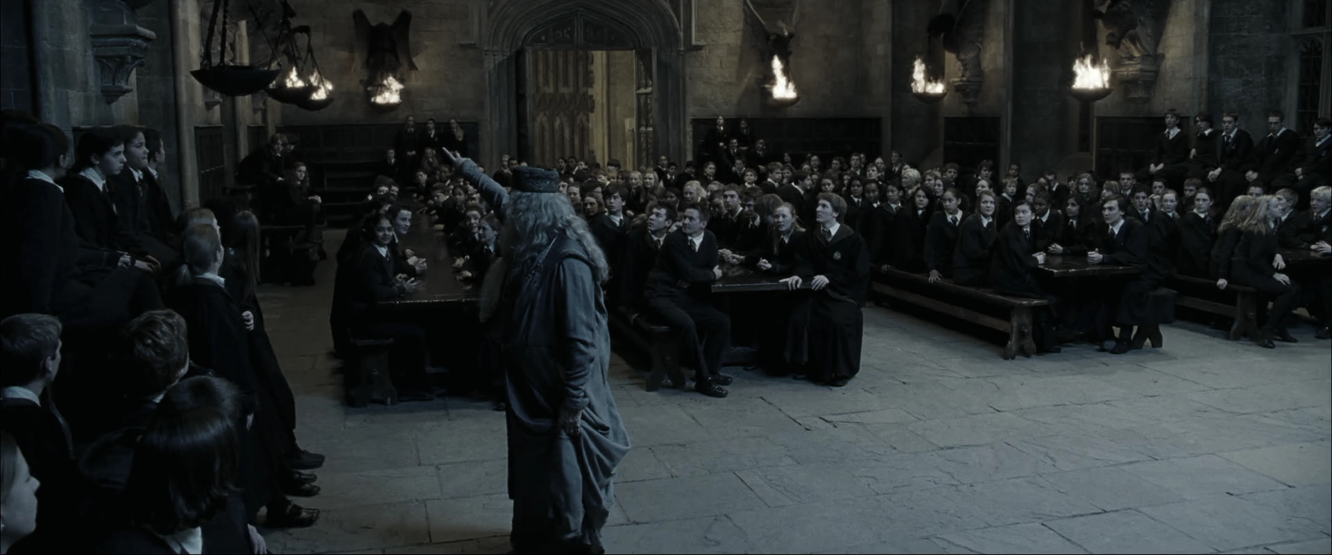 EmmaWatsonFan_dot_nl-HarryPotterAndTheGobletOfFire1827.jpg EmmaWatsonFan_dot_nl-HarryPotterAndTheGobletOfFire1827.jpg