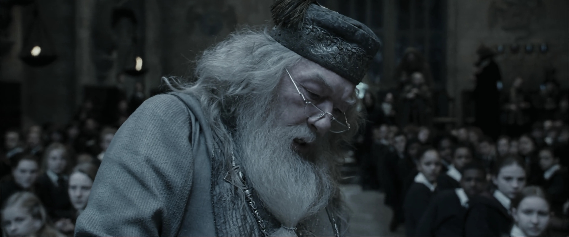 EmmaWatsonFan_dot_nl-HarryPotterAndTheGobletOfFire1949.jpg EmmaWatsonFan_dot_nl-HarryPotterAndTheGobletOfFire1949.jpg