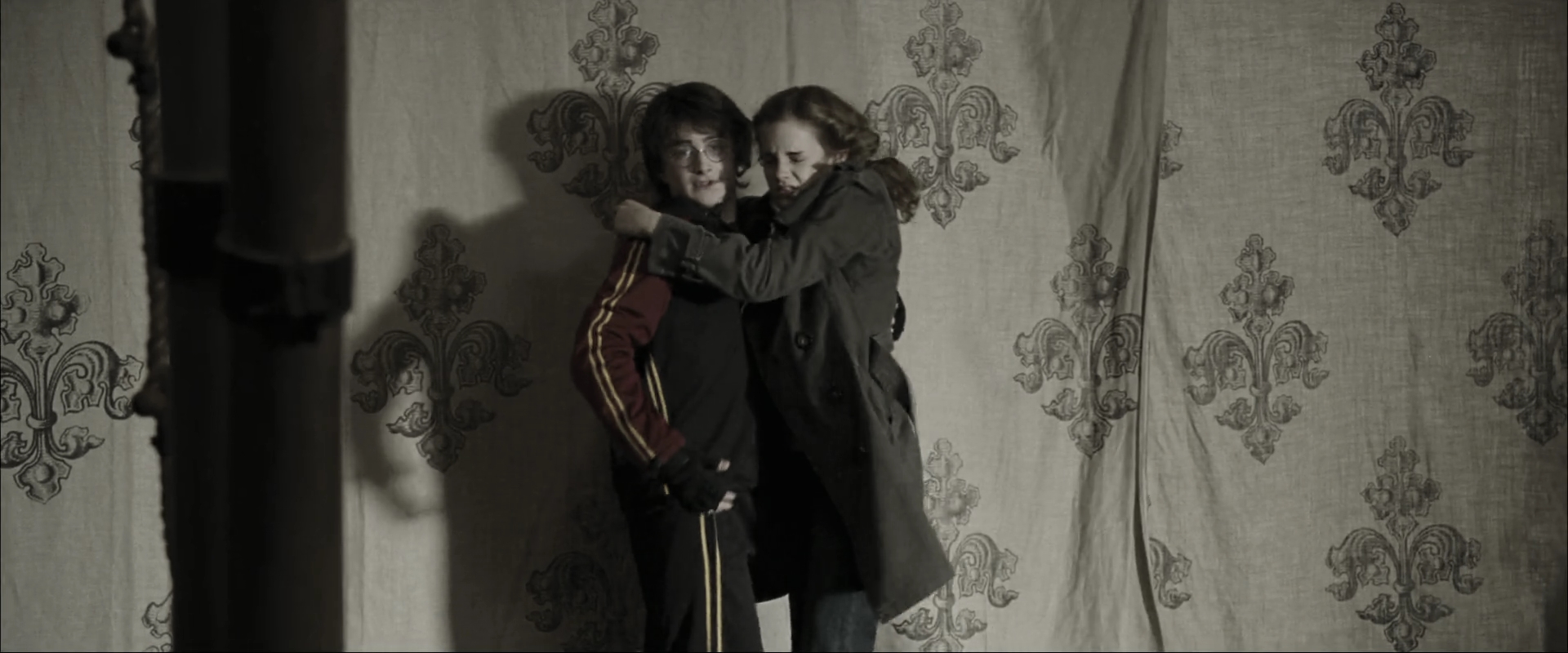 EmmaWatsonFan_dot_nl-HarryPotterAndTheGobletOfFire3187.jpg EmmaWatsonFan_dot_nl-HarryPotterAndTheGobletOfFire3187.jpg