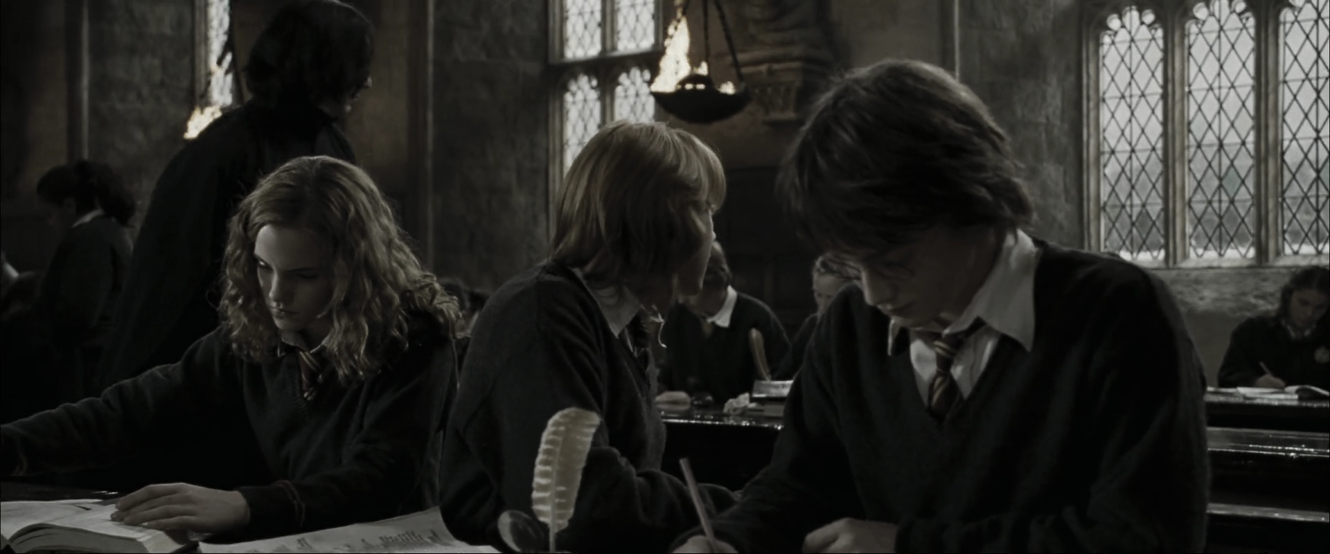 EmmaWatsonFan_dot_nl-HarryPotterAndTheGobletOfFire4088.jpg EmmaWatsonFan_dot_nl-HarryPotterAndTheGobletOfFire4088.jpg