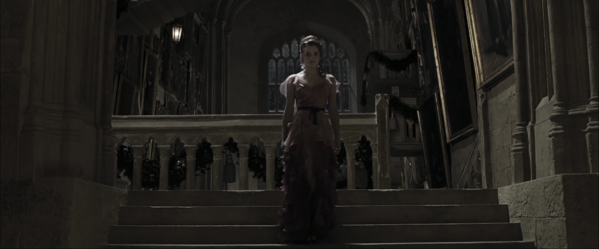 EmmaWatsonFan_dot_nl-HarryPotterAndTheGobletOfFire4467.jpg EmmaWatsonFan_dot_nl-HarryPotterAndTheGobletOfFire4467.jpg