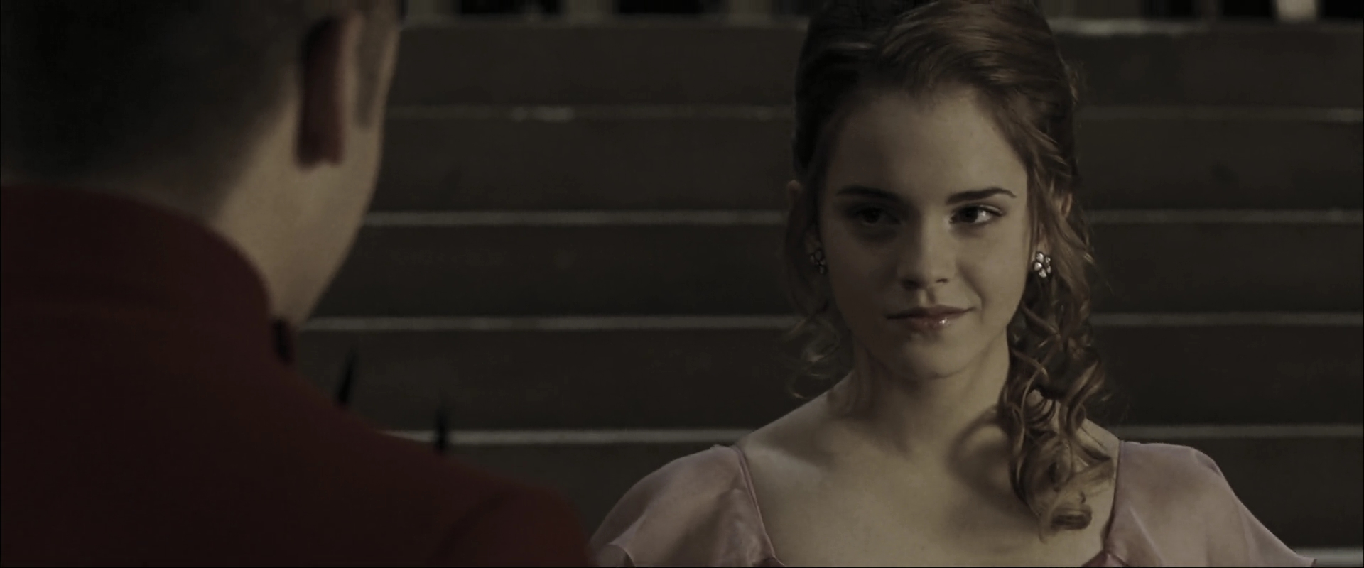 EmmaWatsonFan_dot_nl-HarryPotterAndTheGobletOfFire4477.jpg EmmaWatsonFan_dot_nl-HarryPotterAndTheGobletOfFire4477.jpg