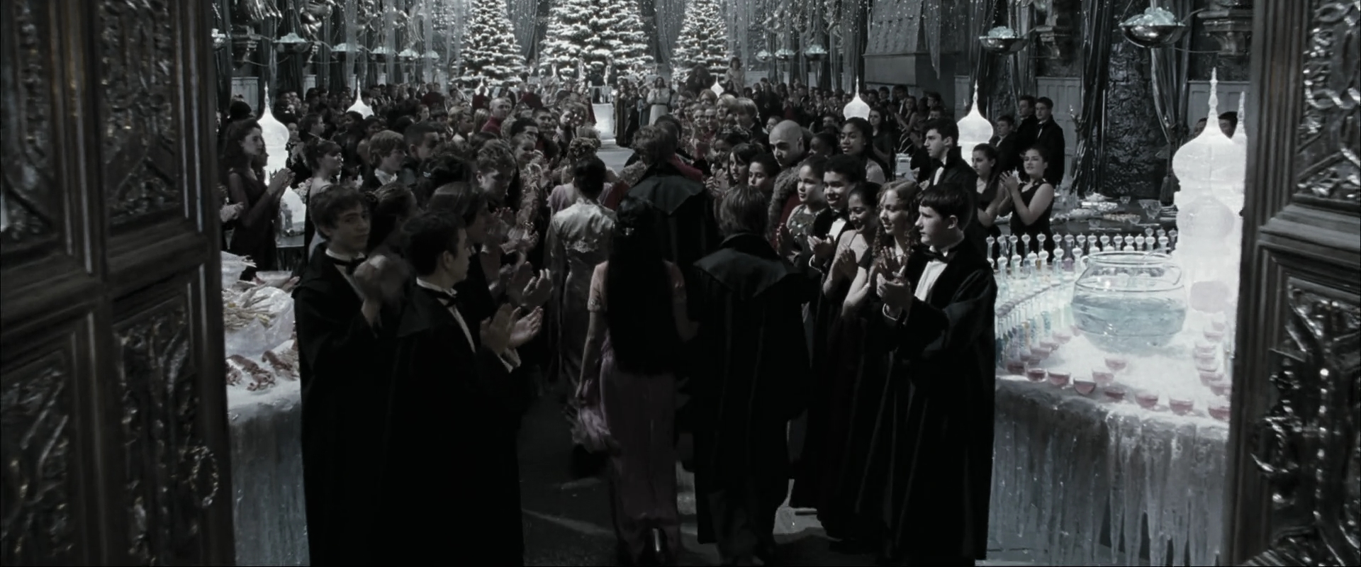 EmmaWatsonFan_dot_nl-HarryPotterAndTheGobletOfFire4497.jpg EmmaWatsonFan_dot_nl-HarryPotterAndTheGobletOfFire4497.jpg