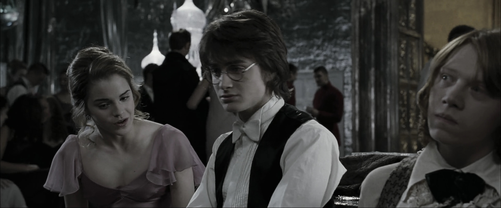 EmmaWatsonFan_dot_nl-HarryPotterAndTheGobletOfFire4679.jpg EmmaWatsonFan_dot_nl-HarryPotterAndTheGobletOfFire4679.jpg