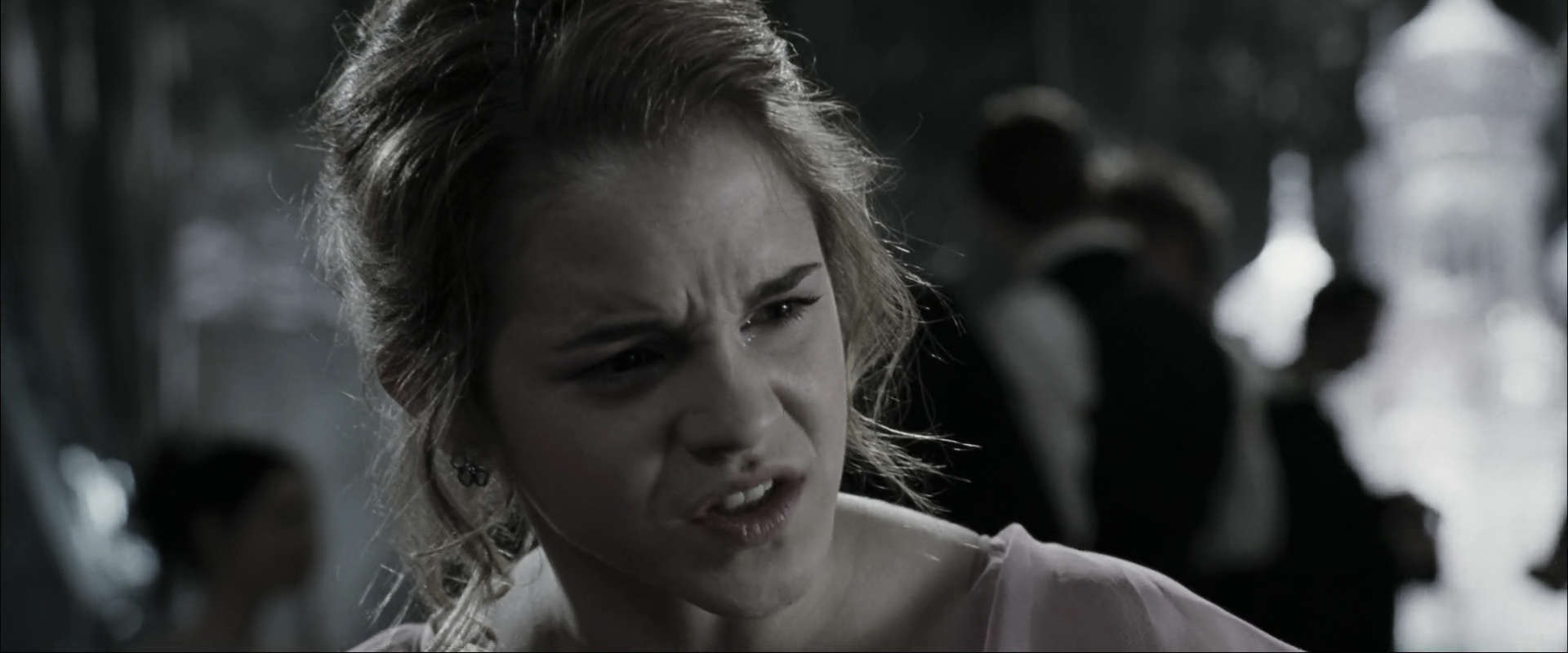 EmmaWatsonFan_dot_nl-HarryPotterAndTheGobletOfFire4687.jpg EmmaWatsonFan_dot_nl-HarryPotterAndTheGobletOfFire4687.jpg