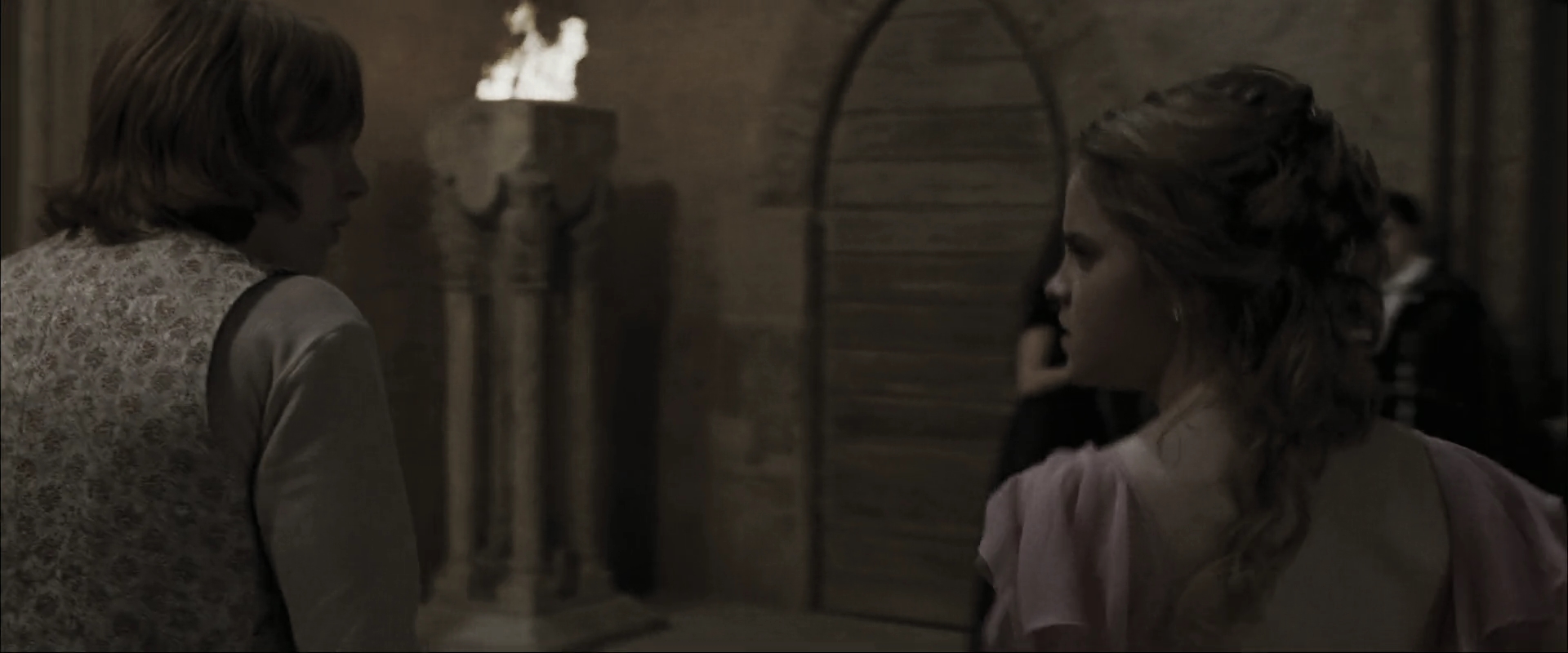 EmmaWatsonFan_dot_nl-HarryPotterAndTheGobletOfFire4735.jpg EmmaWatsonFan_dot_nl-HarryPotterAndTheGobletOfFire4735.jpg