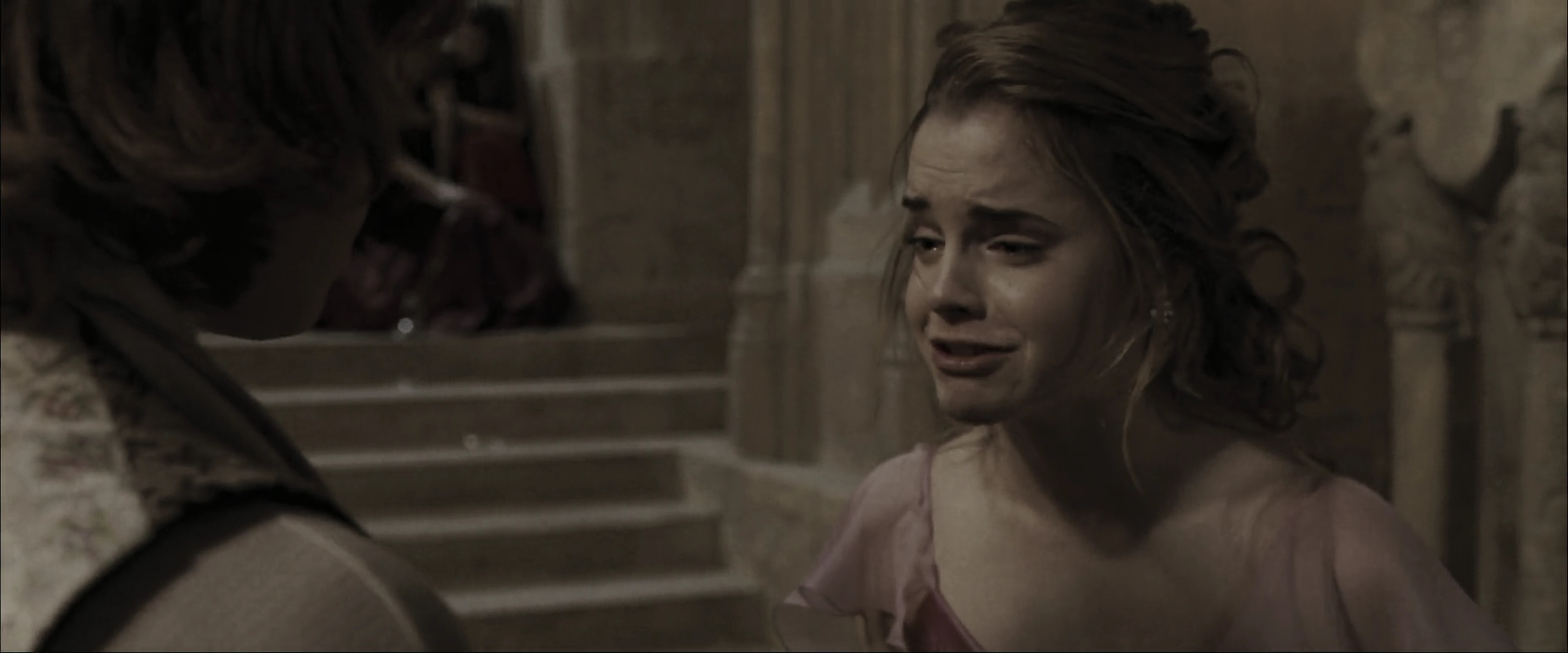 EmmaWatsonFan_dot_nl-HarryPotterAndTheGobletOfFire4739.jpg EmmaWatsonFan_dot_nl-HarryPotterAndTheGobletOfFire4739.jpg