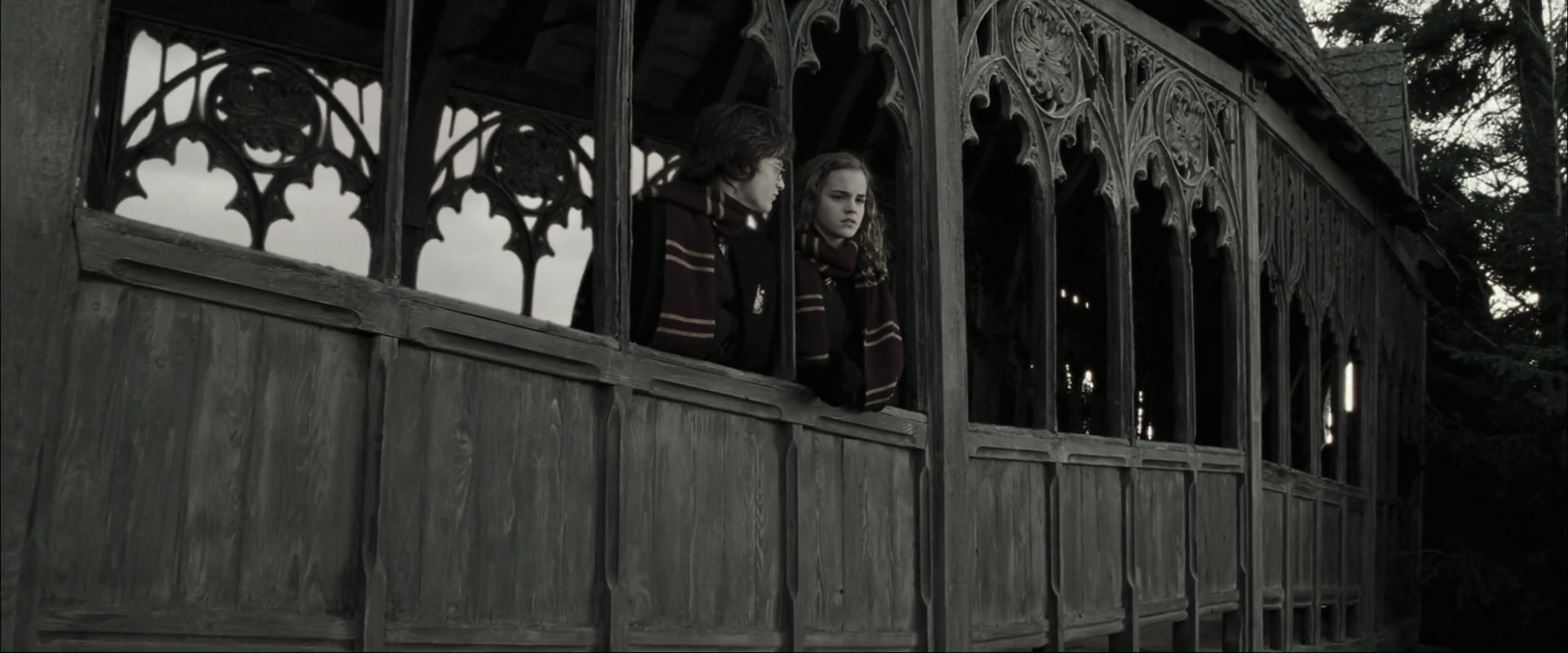 EmmaWatsonFan_dot_nl-HarryPotterAndTheGobletOfFire4890.jpg EmmaWatsonFan_dot_nl-HarryPotterAndTheGobletOfFire4890.jpg