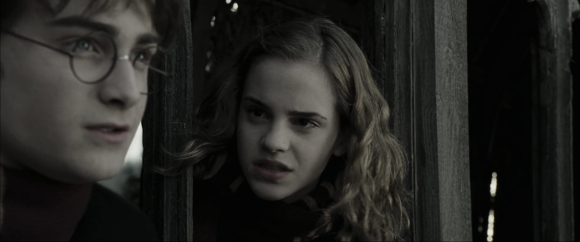 EmmaWatsonFan_dot_nl-HarryPotterAndTheGobletOfFire4921.jpg EmmaWatsonFan_dot_nl-HarryPotterAndTheGobletOfFire4921.jpg