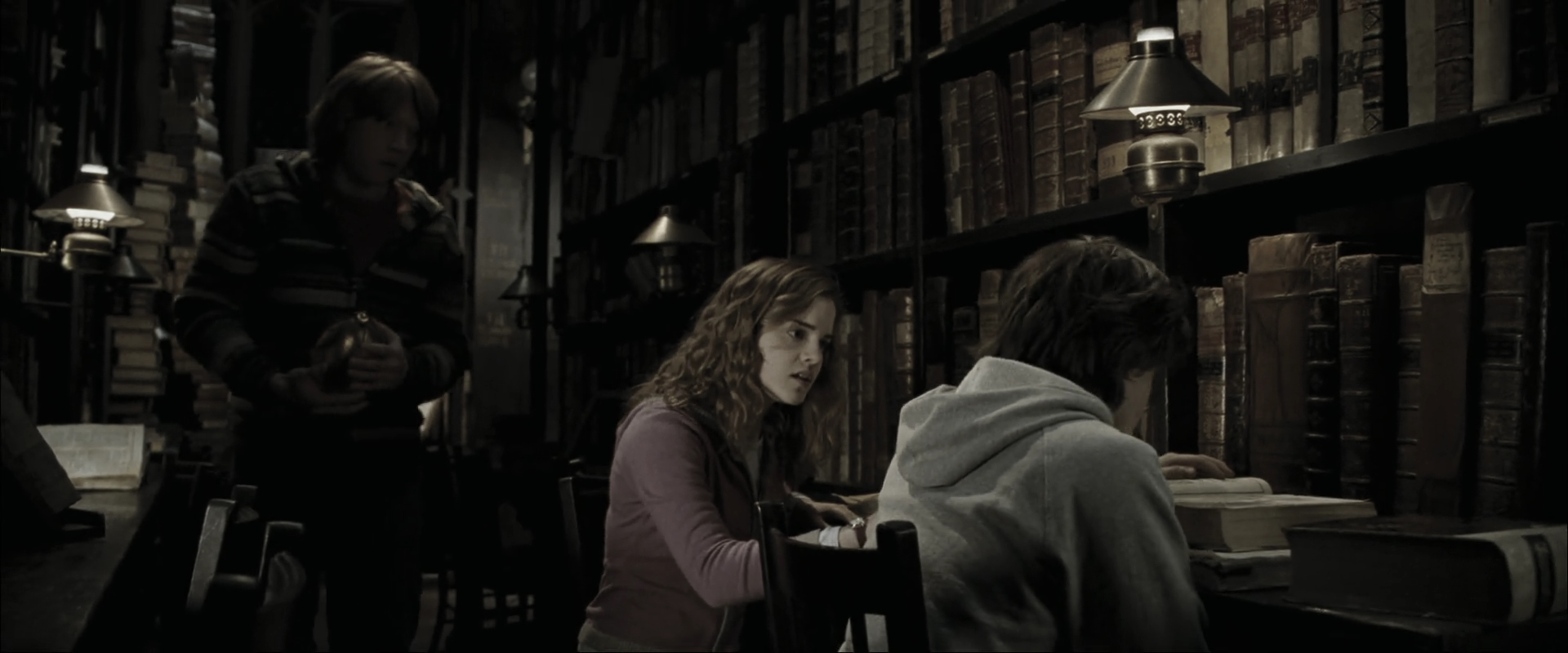 EmmaWatsonFan_dot_nl-HarryPotterAndTheGobletOfFire5181.jpg EmmaWatsonFan_dot_nl-HarryPotterAndTheGobletOfFire5181.jpg