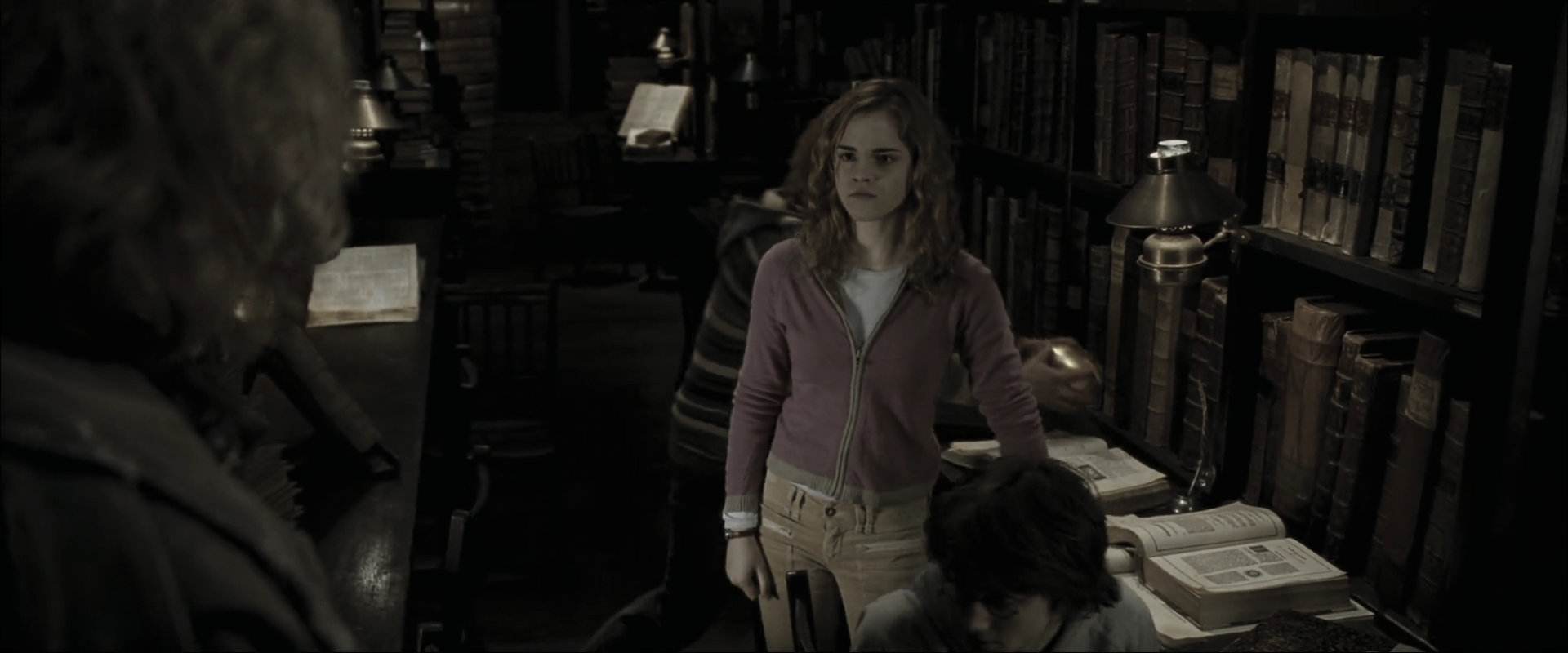 EmmaWatsonFan_dot_nl-HarryPotterAndTheGobletOfFire5198.jpg EmmaWatsonFan_dot_nl-HarryPotterAndTheGobletOfFire5198.jpg