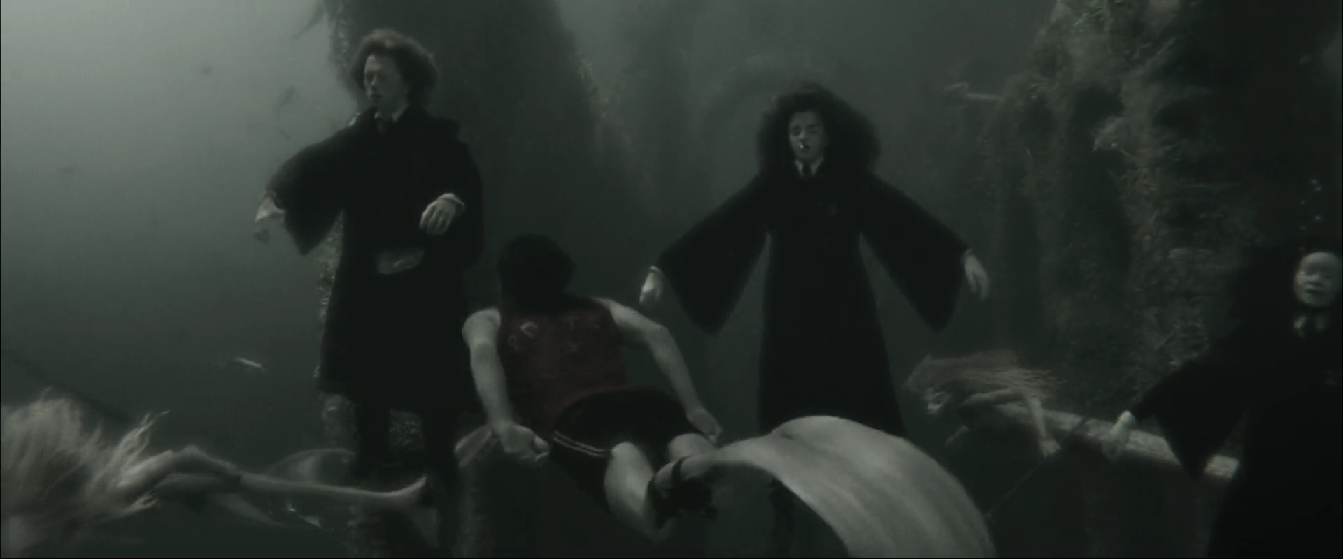 EmmaWatsonFan_dot_nl-HarryPotterAndTheGobletOfFire5484.jpg EmmaWatsonFan_dot_nl-HarryPotterAndTheGobletOfFire5484.jpg