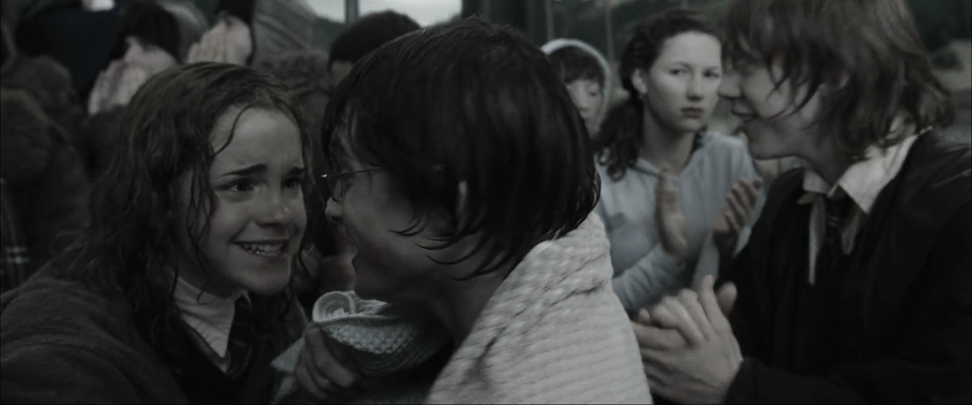 EmmaWatsonFan_dot_nl-HarryPotterAndTheGobletOfFire5758.jpg EmmaWatsonFan_dot_nl-HarryPotterAndTheGobletOfFire5758.jpg