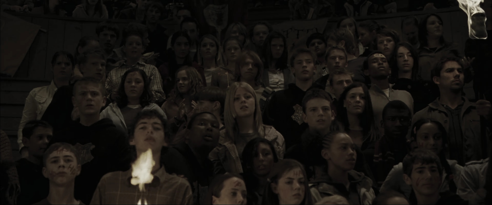 EmmaWatsonFan_dot_nl-HarryPotterAndTheGobletOfFire7698.jpg EmmaWatsonFan_dot_nl-HarryPotterAndTheGobletOfFire7698.jpg