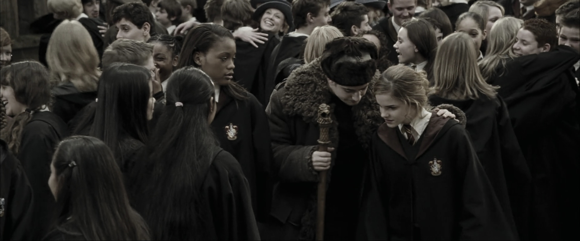 EmmaWatsonFan_dot_nl-HarryPotterAndTheGobletOfFire8329.jpg EmmaWatsonFan_dot_nl-HarryPotterAndTheGobletOfFire8329.jpg