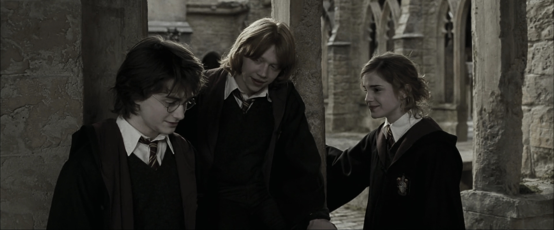 EmmaWatsonFan_dot_nl-HarryPotterAndTheGobletOfFire8393.jpg