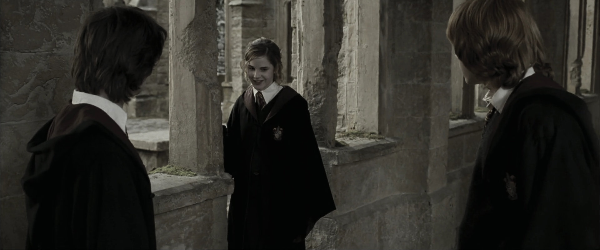 EmmaWatsonFan_dot_nl-HarryPotterAndTheGobletOfFire8401.jpg EmmaWatsonFan_dot_nl-HarryPotterAndTheGobletOfFire8401.jpg
