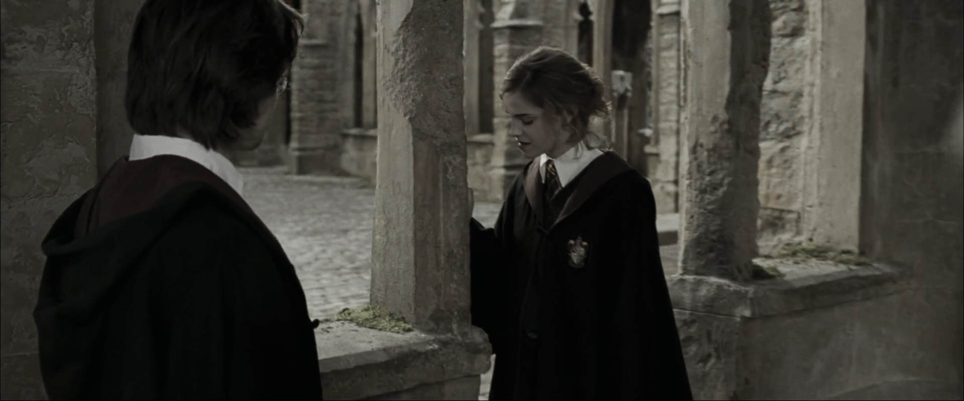 EmmaWatsonFan_dot_nl-HarryPotterAndTheGobletOfFire8405.jpg